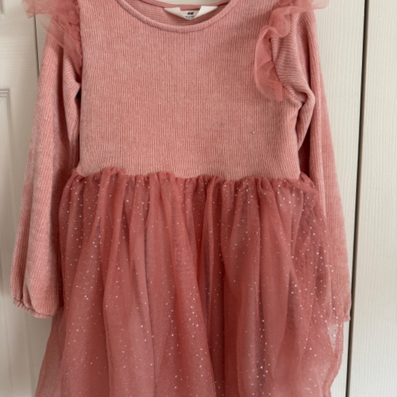 H&M girls dress - Picture 2 of 2